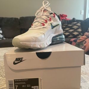 Air Max 270s Women 7